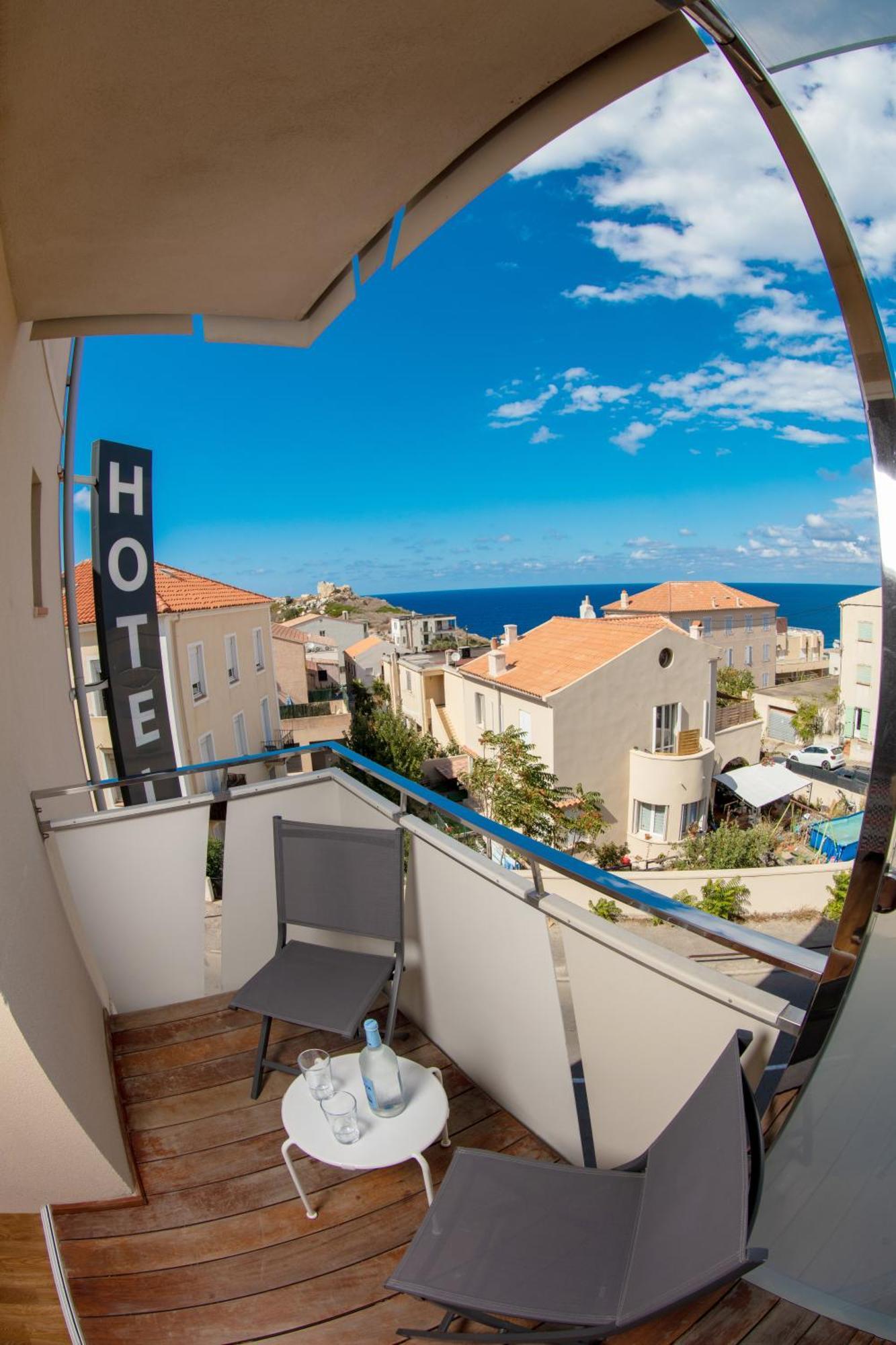 Hotel Mediterranee Calvi  Exterior foto